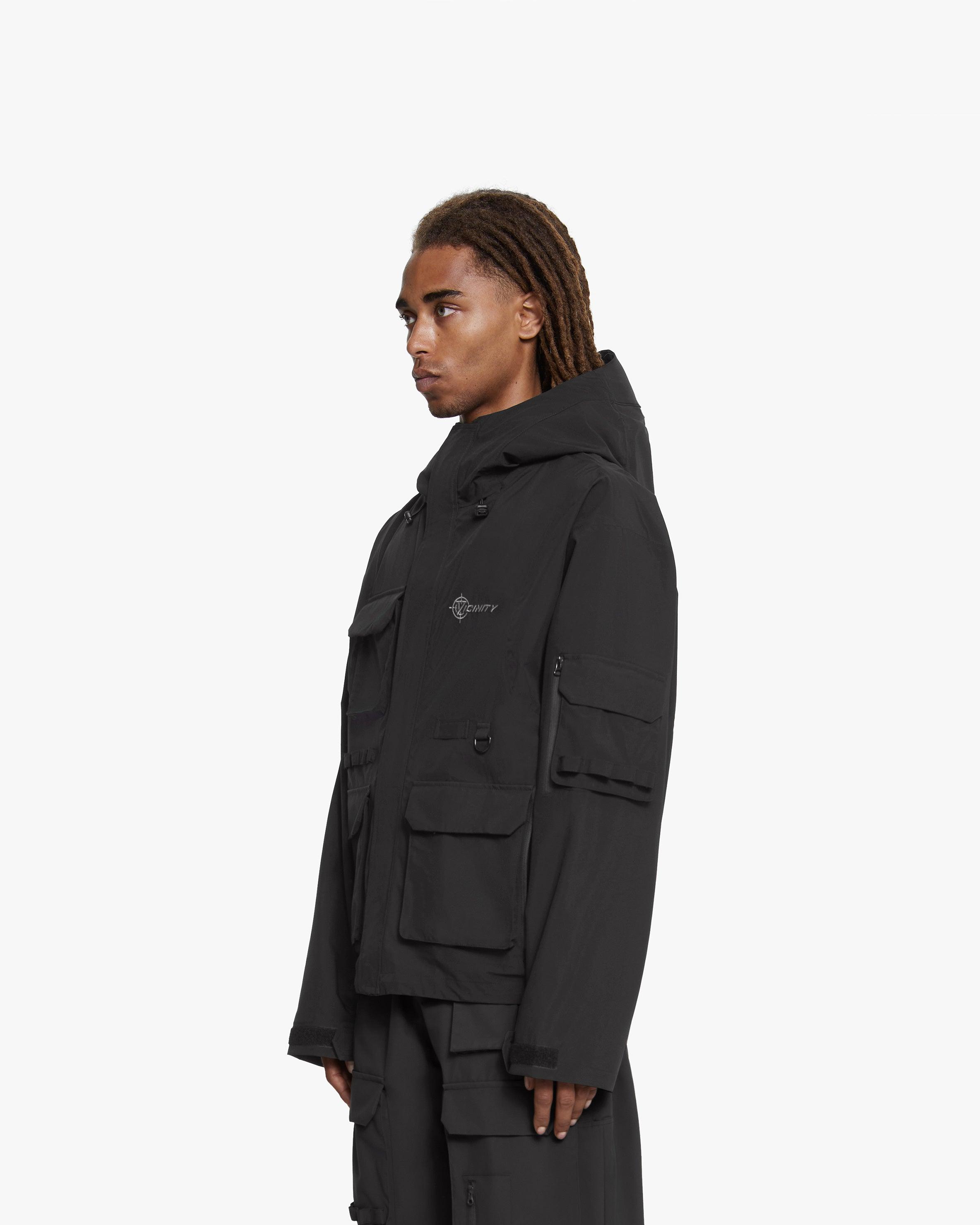 WINDBREAKER BLACK