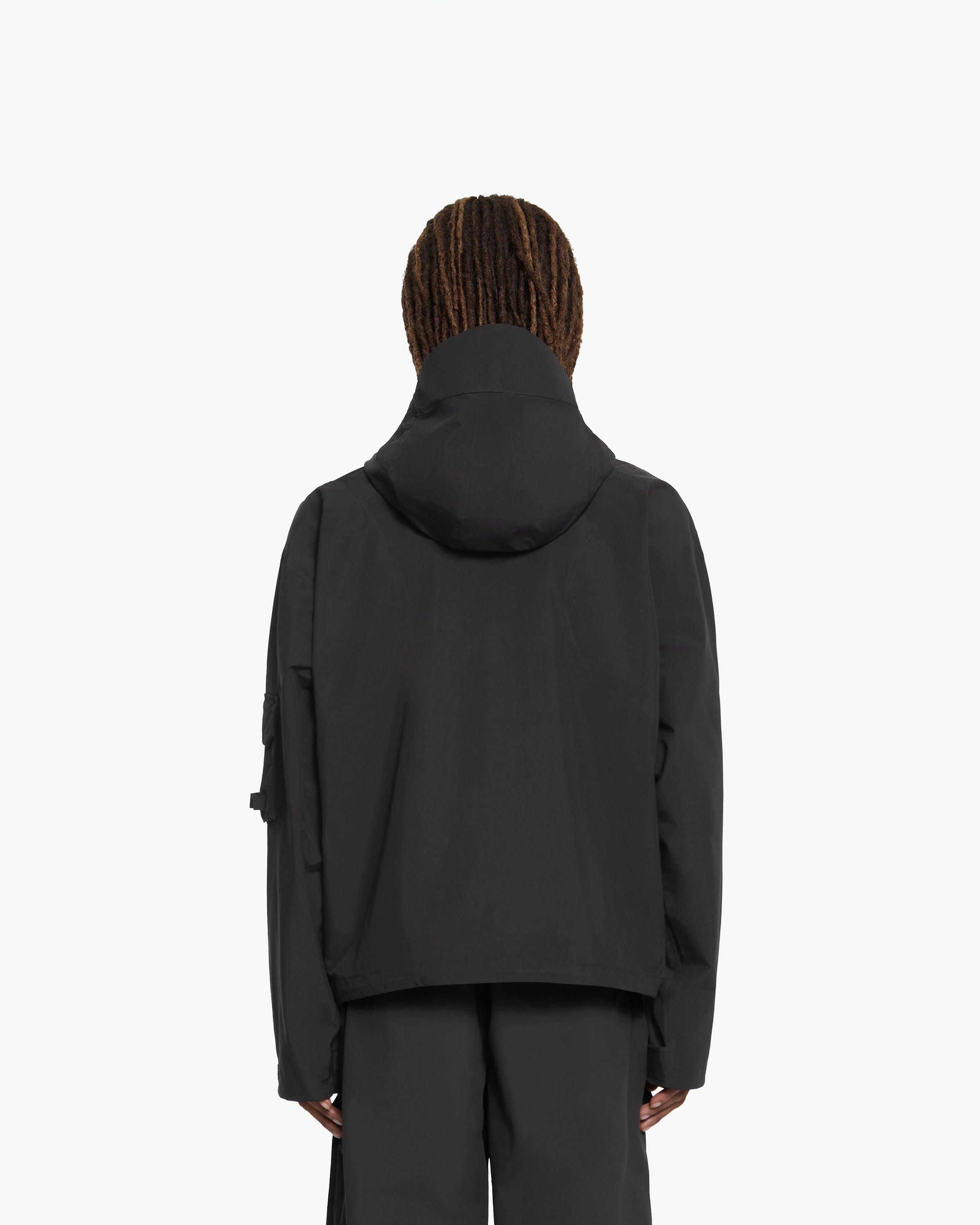 WINDBREAKER BLACK