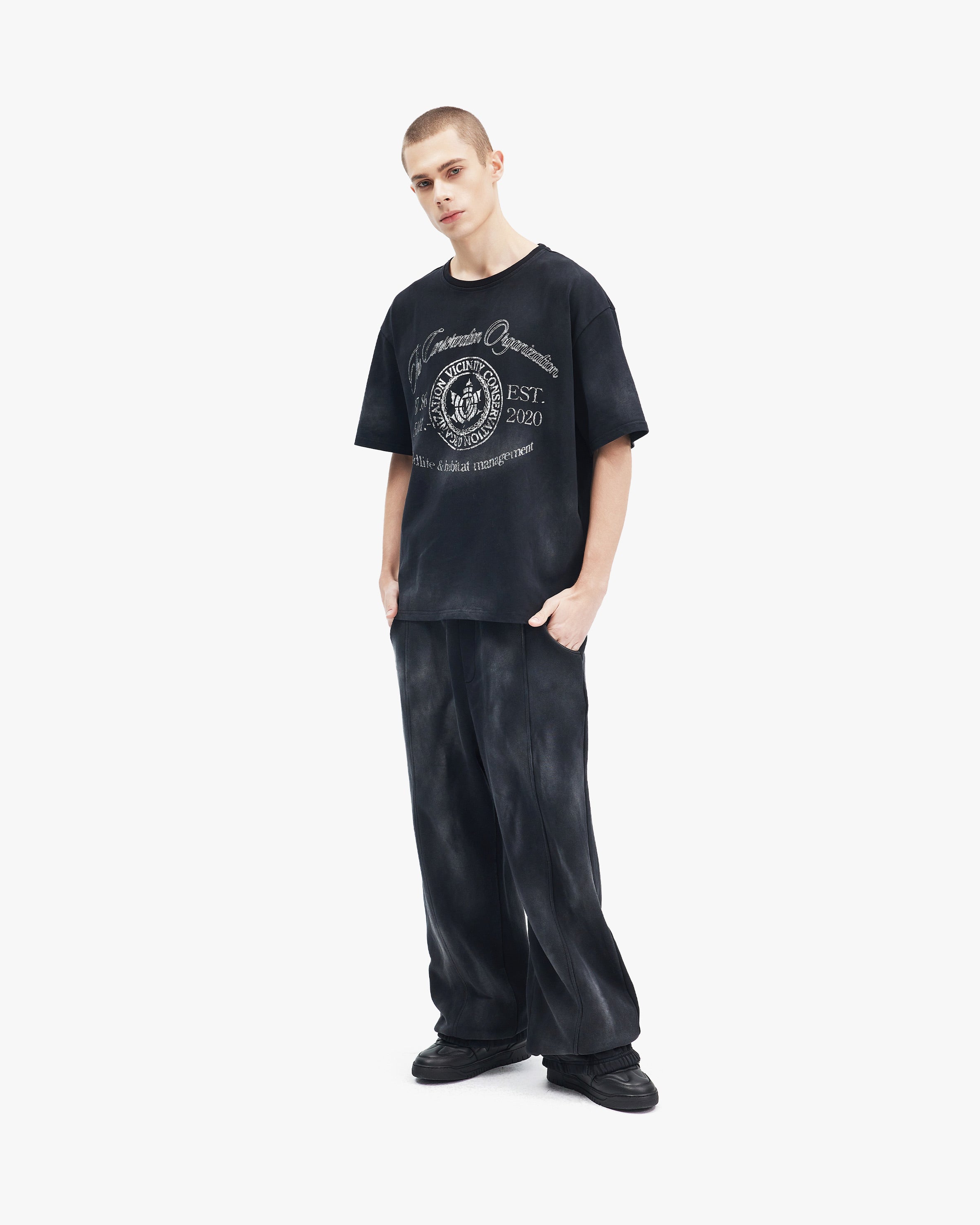 EXPLORER TEE BLACK