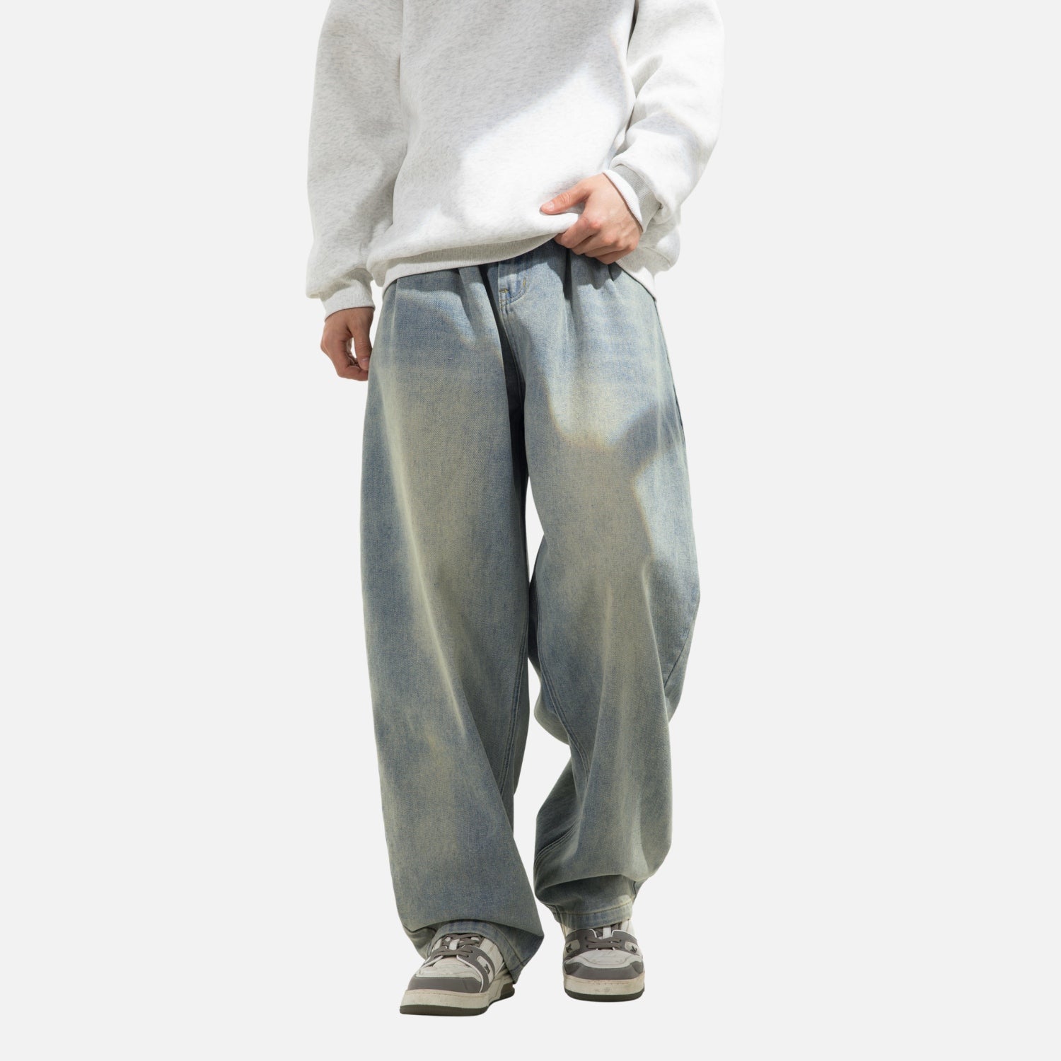 Washed Vintage Pleated Jeans