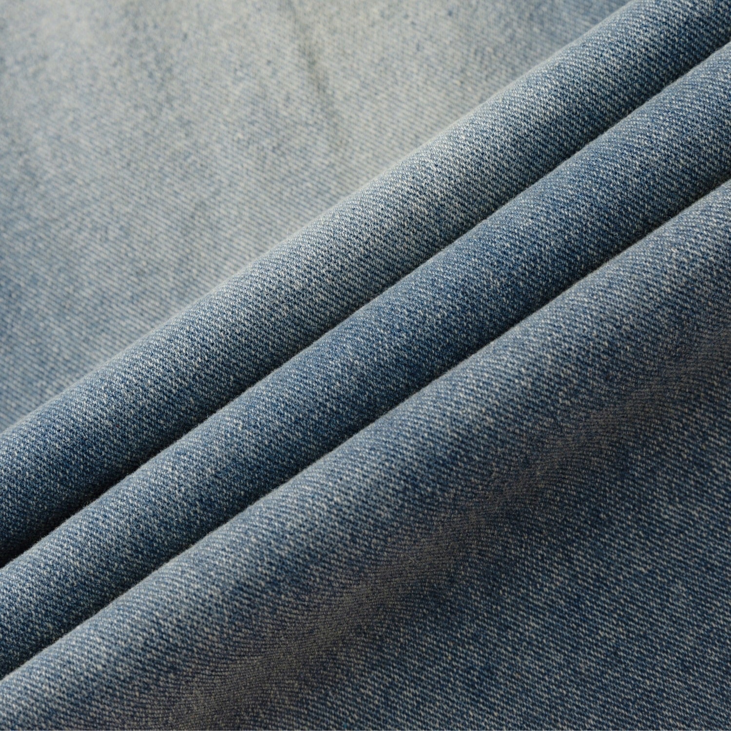 Split-Pleated Washed Vintage Jeans