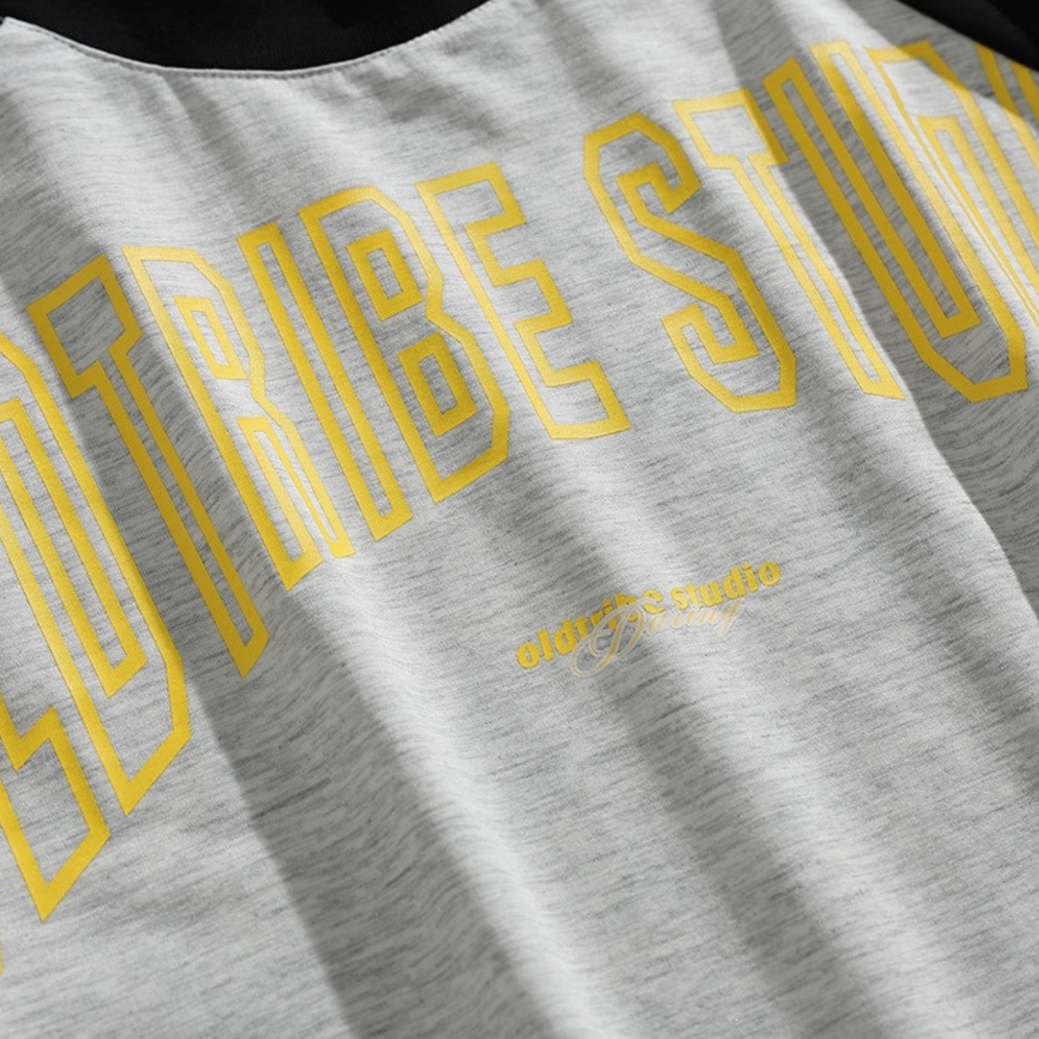 Colorblock Contrast Raglan Graphic Tee