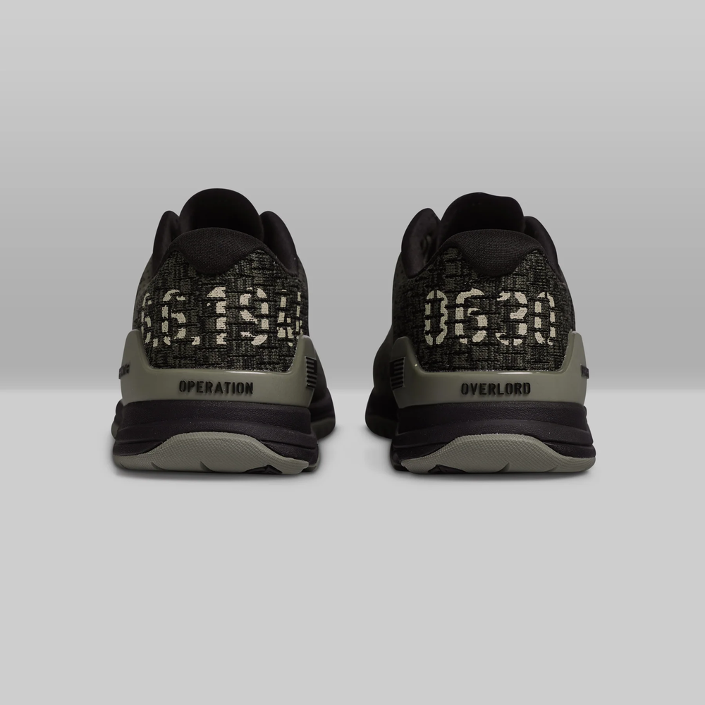 B. P Dark Green Wide Fit Barefoot Training Shoes