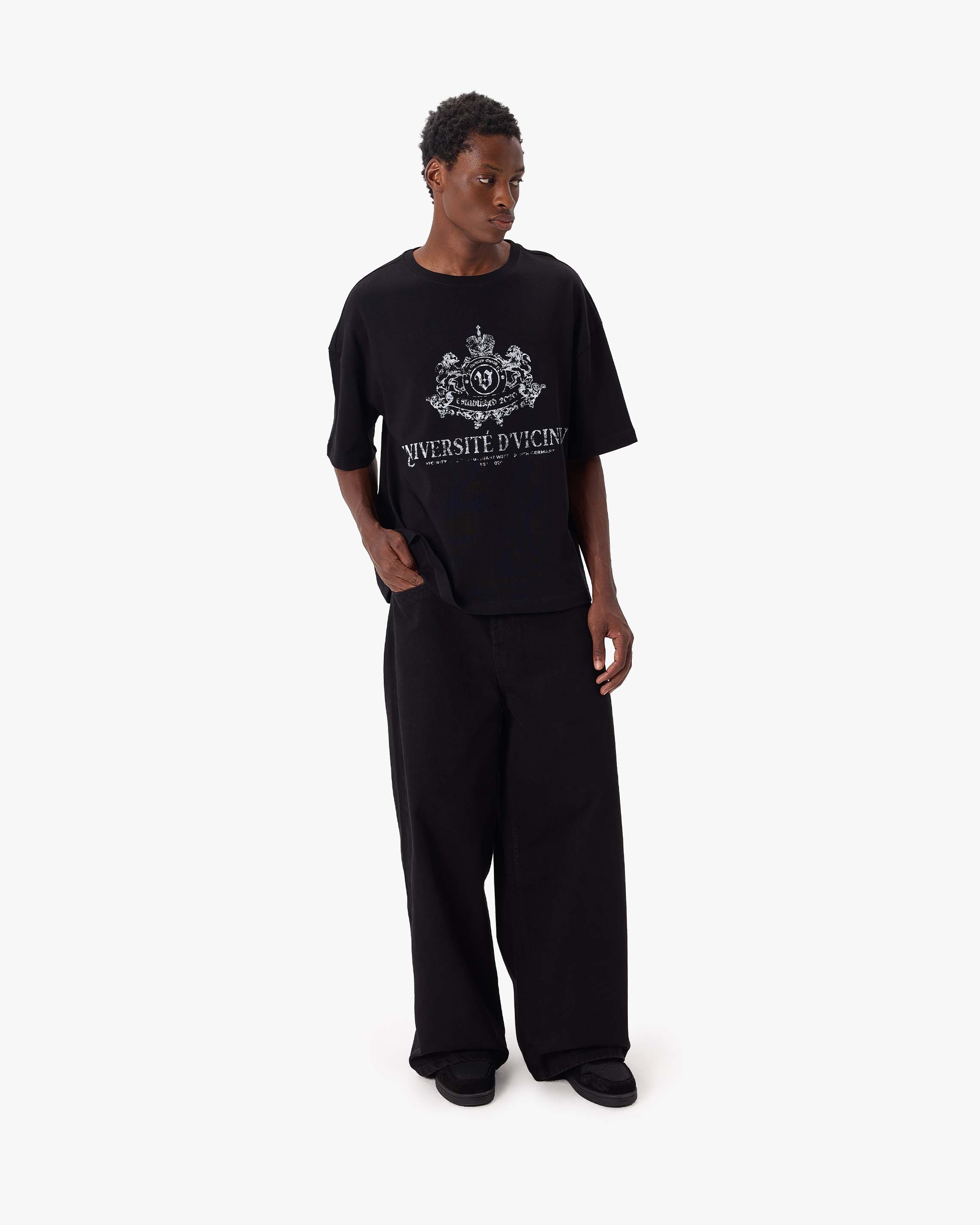 UNIVERSITE D' VICINITY TEE BLACK