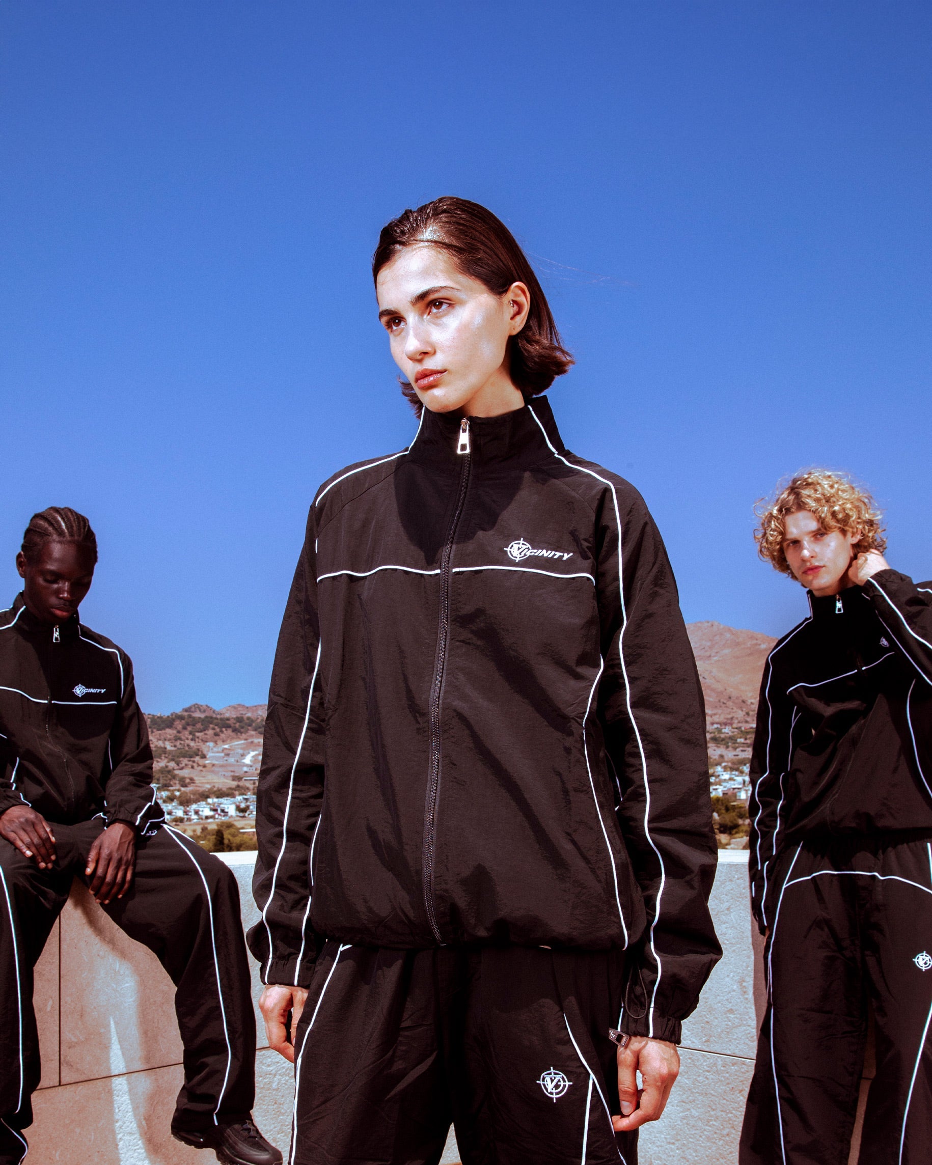TRACK JACKET BLACK