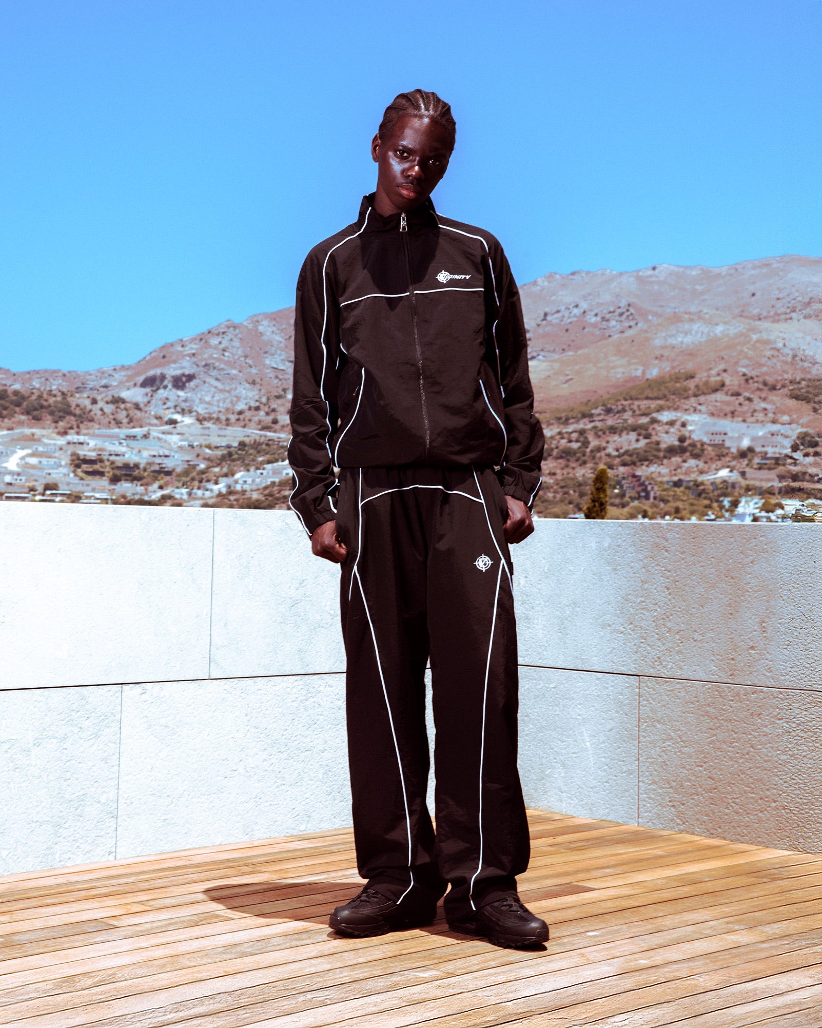 TRACK JACKET BLACK