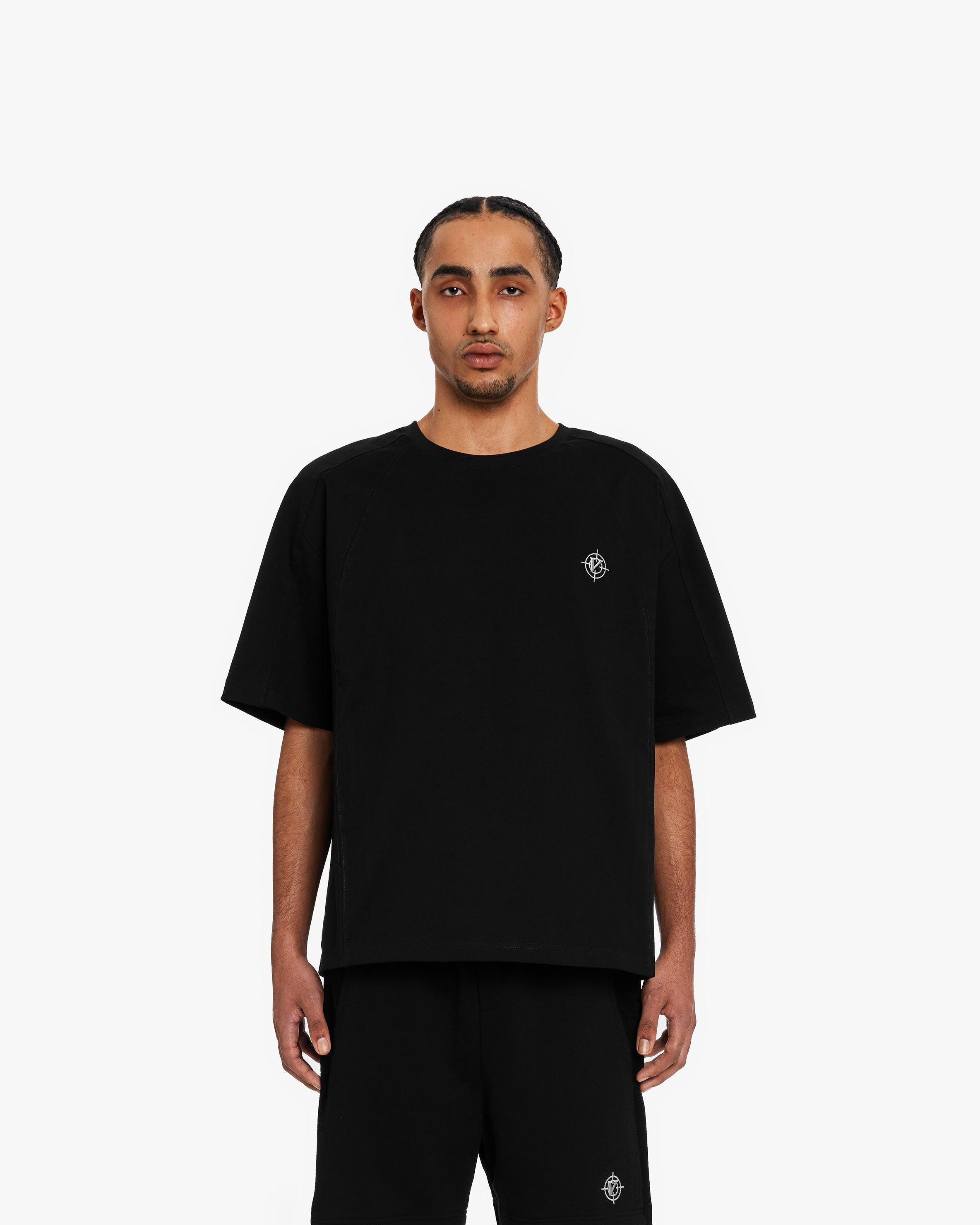 T-SHIRT BLACK