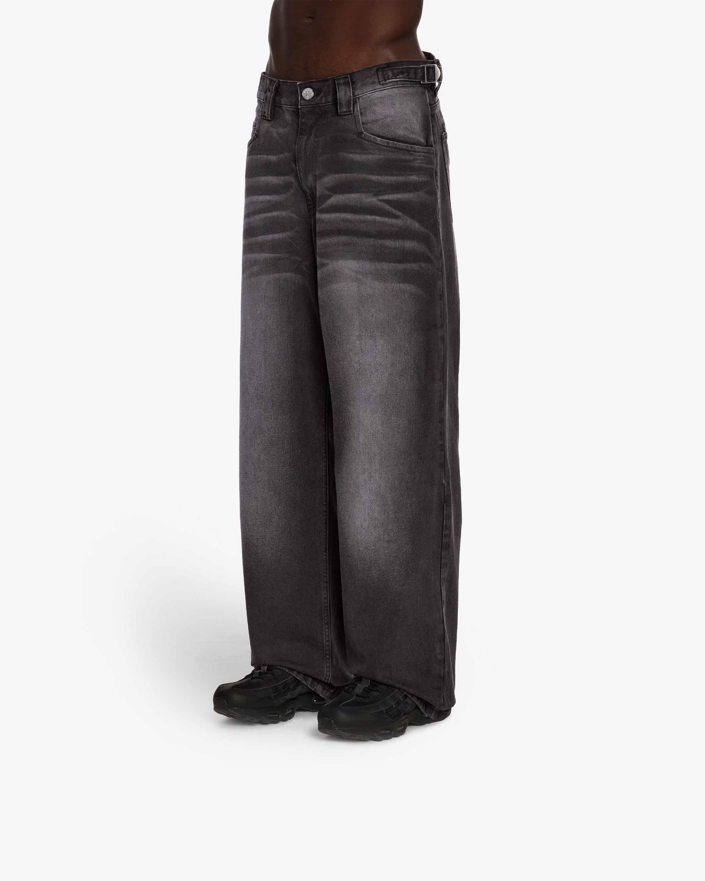 FADED BLACK DENIM