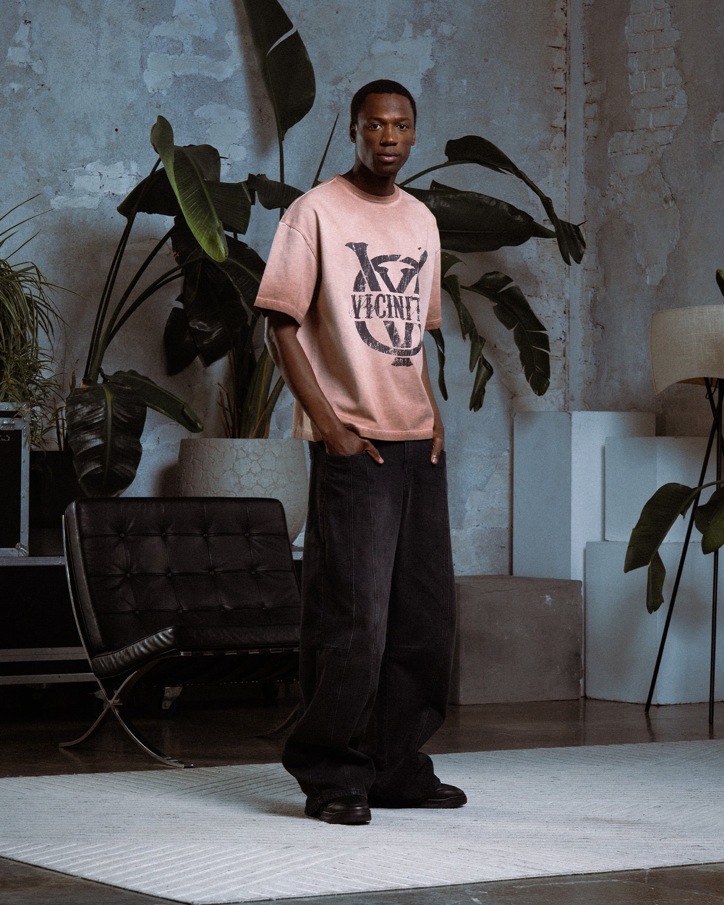 INITIALS TEE BROWN